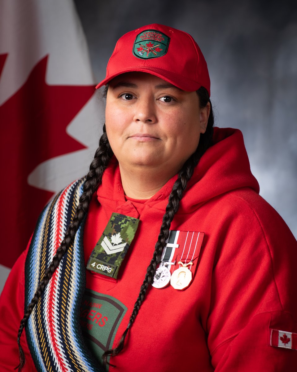 On November 11, MCpl Sheri-Lea Gee will serve as Eagle Staff Carrier at the national #RemembranceDay ceremony in Ottawa. 

She was selected for this role as part of the Remembrance Day Sentry Program, learn more here: canada.ca/en/department-… 

#LestWeForget #CAF