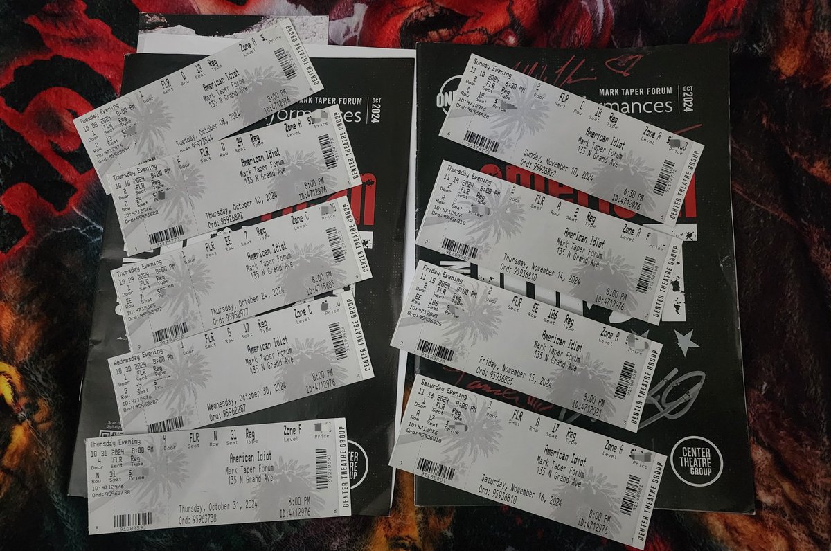 rob_e_bee's tweet photo. I may or may not have a problem. But that's subjective... 😆

Plan to add a couple more shows next week for my birthday week cuz why not? 

Wishing I was at tonight's show though to feel all the feels after all this chaos 🤘🏾🫶🏾🤟🏾

@DeafWest @ctgla #AmericanIdiot #GreenDay https://t.co/myeDcfUakh