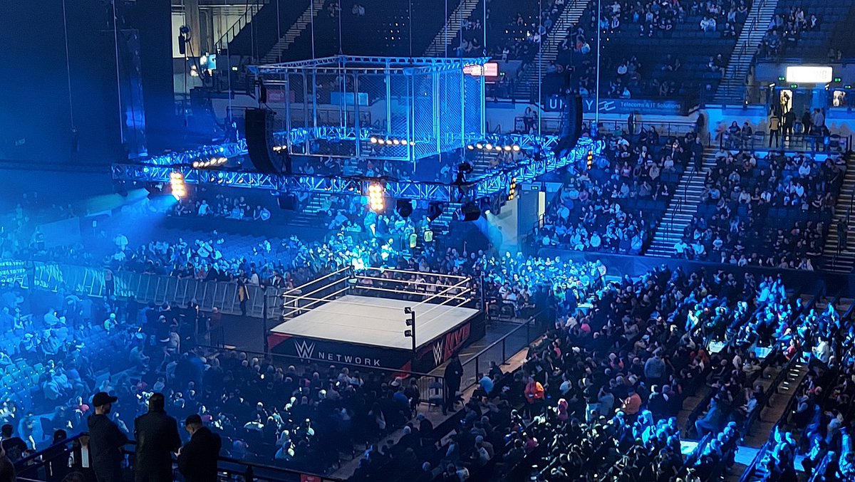 C_Needham's tweet photo. The wife's first WWE show! #WWESheffield https://t.co/ZrTCA3D7s2
