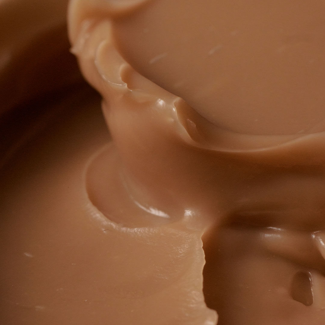 BLITHECOSMETIC's tweet image. Say goodbye to dry skin with our deeply hydrating Pressed Serum Tundra Chaga.