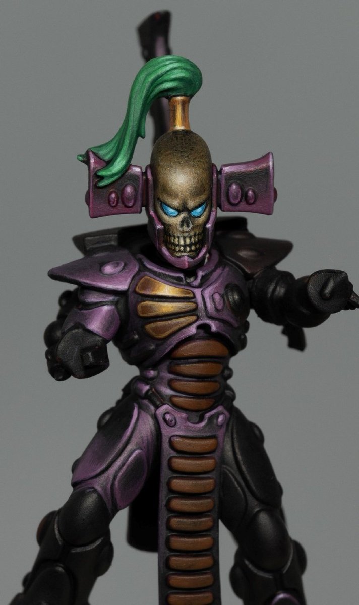 Daemonrich's tweet photo. I changed the red in the armour to a darker purple colour. Now he looks less like he's getting ready for Christmas. #PaintingWarhammer #WarhammerCommunity https://t.co/bxBlw2uGBz