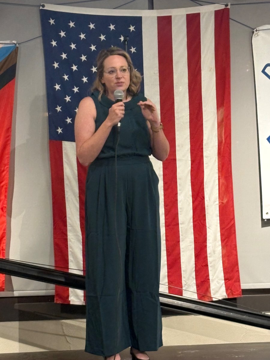 Thank you for believing in me central Oregon! 30k doors! No days off. I’m so proud of our incredible team. 

This weekend I turn 40 and just get to spend the weekend being June’s mom. Can’t wait. #orpol