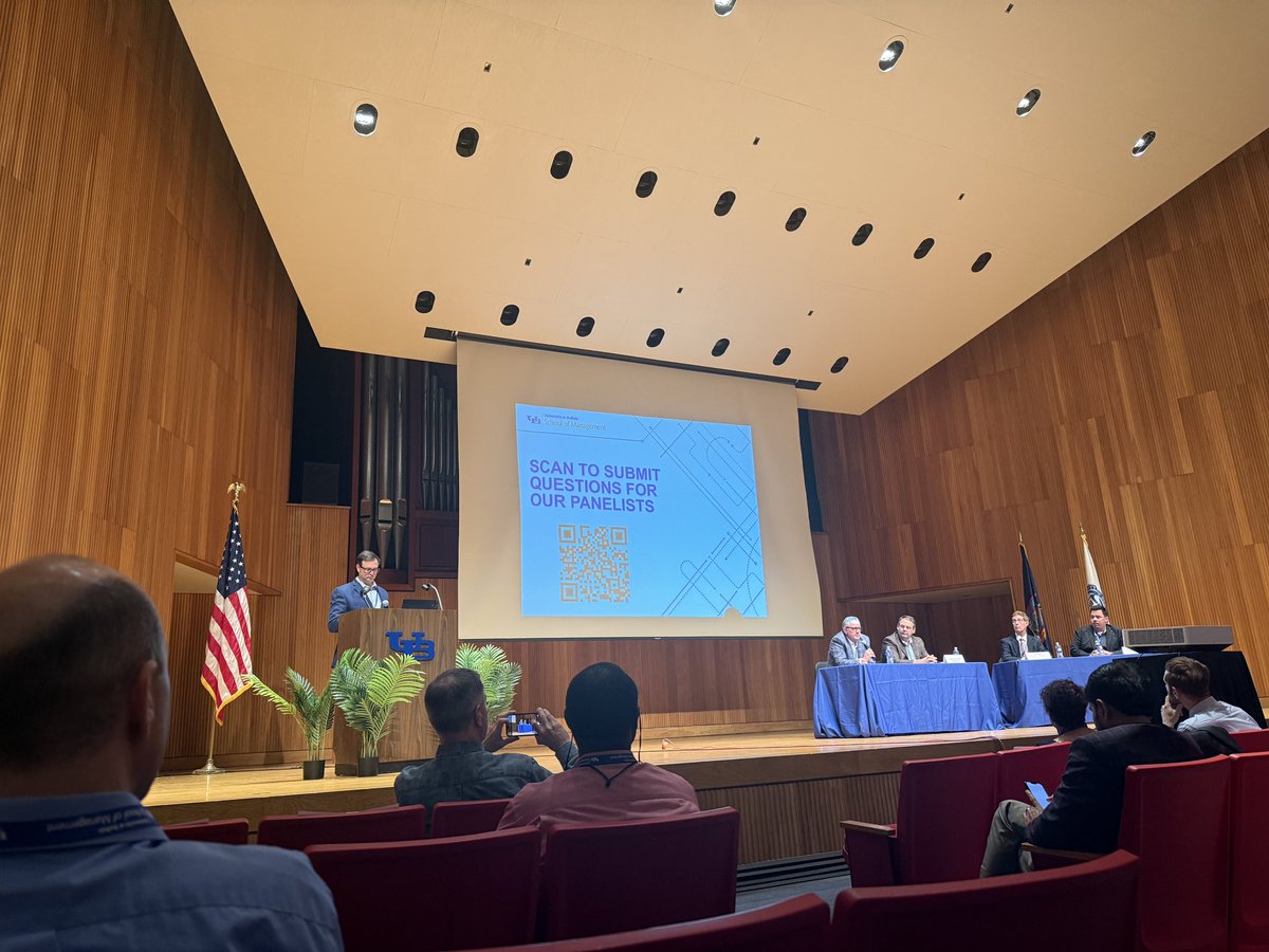 Great insights from the #Cybersecurity panel at UB’s Great Lakes Tech Retreat! 🔐 Panelists 

Valuable discussions on protecting data in a tech-driven world! #UBManagement #TechRetreat #InfoSec <a href="/UBuffalo/">UBuffalo</a> <a href="/UBSchoolofMGT/">University at Buffalo School of Management</a>