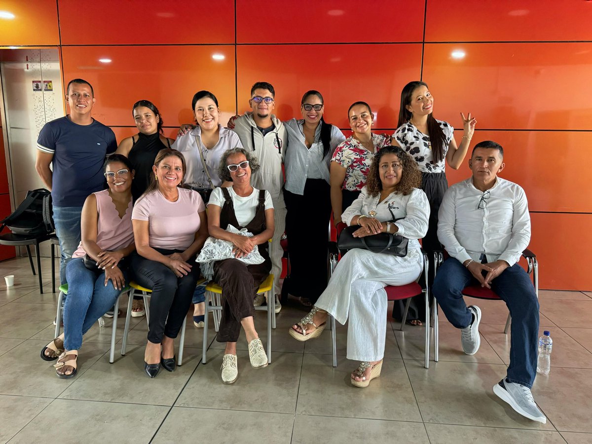 GobMeta's tweet photo. Con la Décima Primera Audiencia Pública, 13 docentes y directivos docentes elegidos en el proceso 2174 del 2021 ocupan vacancias definitivas en el Meta. Una nueva fuerza educativa que impulsa el futuro de nuestra región. 🌱📚 #EducaciónMeta #LiderazgoDocente #MetaEducadora #FuturoEnElAula