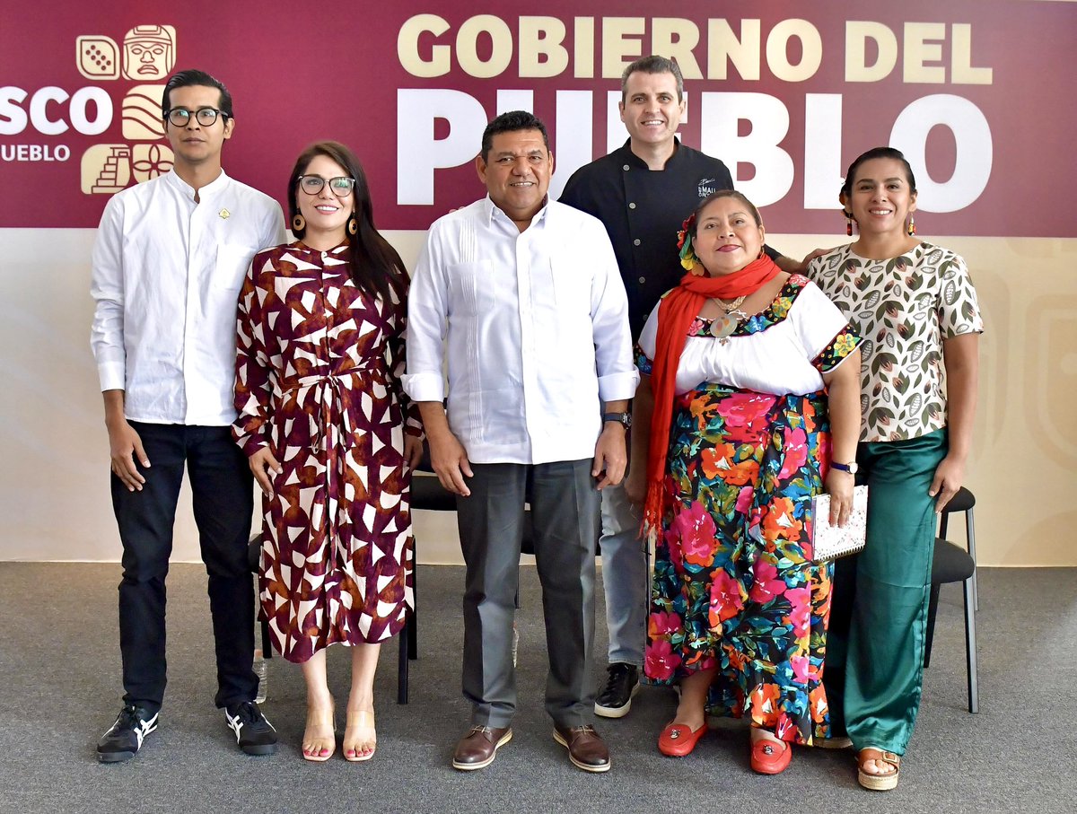 TabascoJavier's tweet image. Nos dio mucho gusto presentar detalles del Festival del Chocolate @FestivalChoco, que se realizará del 14 al 17 de noviembre en el #ParqueTabasco, y anunciar que junto con el @GobiernoMX vamos por el rescate del sector cacaotero con la siembra de 50 mil hectáreas, una