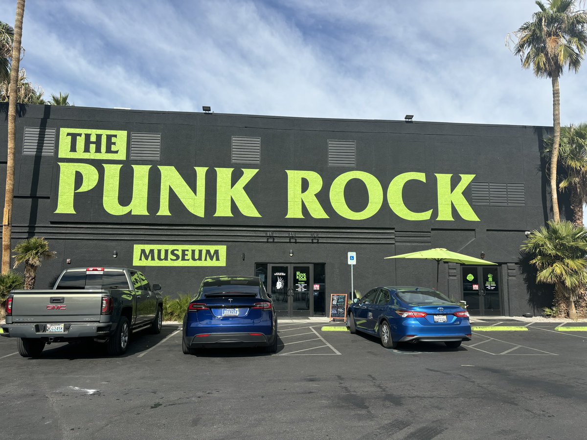 Dan Hudson π§π€ππ»ββοΈ (@danhudson) on Twitter photo Perfectly timed layover in Vegas - finally got a chance to head to the Punk Rock Museum. Itβs AMAZING. π°
When we opening the Heavy Metal museum in Birmingham lads? <a href="/homeofmetaluk/">Home Of Metal</a> Perfectly timed layover in Vegas - finally got a chance to head to the Punk Rock Museum. Itβs AMAZING. π°
When we opening the Heavy Metal museum in Birmingham lads? <a href="/homeofmetaluk/">Home Of Metal</a>