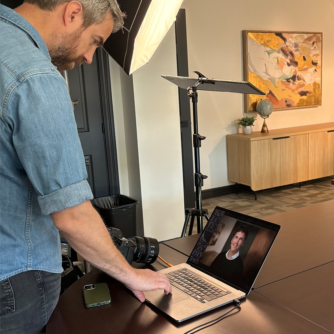 PrimeisCreative's tweet image. We have no objections to a photoshoot with our favourite legal team. 😉 A peek behind the scenes at @odeaearle, where we've got some exciting stuff in the works! Stay tuned.