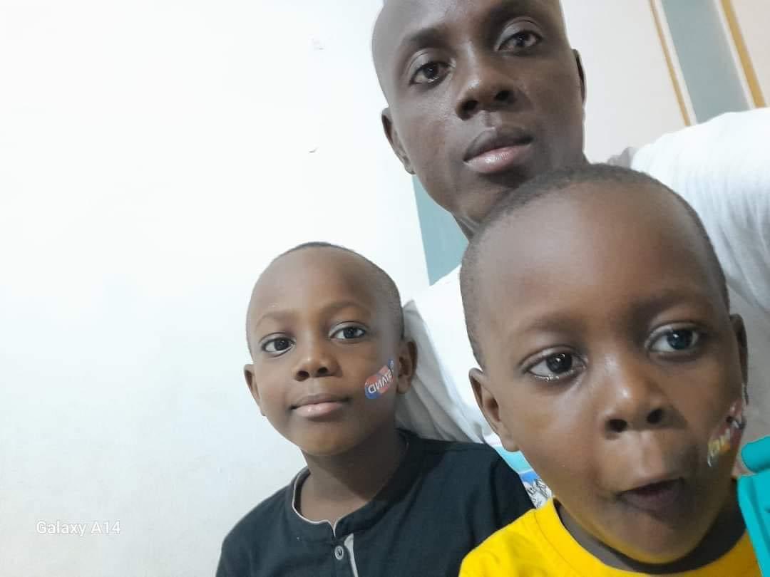 lemedia100filtr's tweet image. 🚨Urgent un frère de proche vient de lancer cette Alerte. 

Mes deux enfants ont été enlevé
Veuillez me joindre si vous les voyez avec quelqu'un  au 07 07 22 32 23 / 05 05 50 18 83
Partagez massivement svp