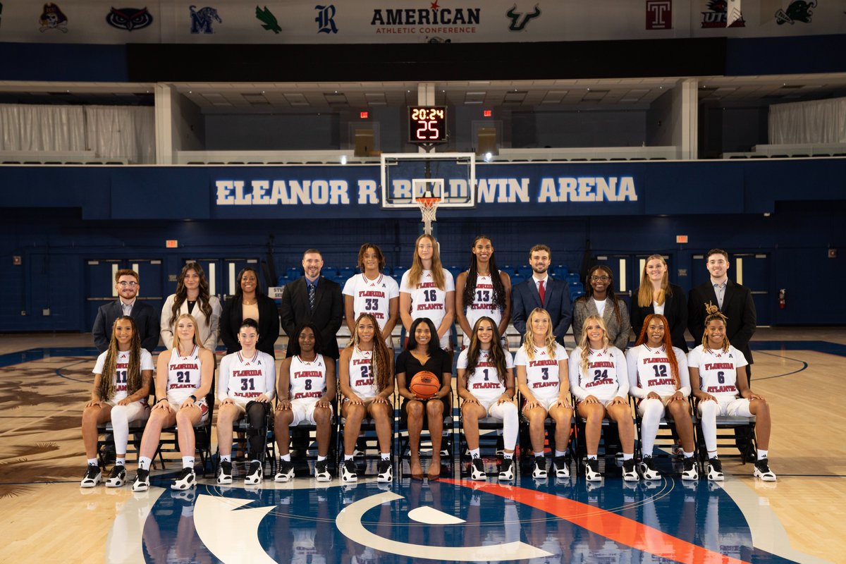 FAUAthletics's tweet photo. Huge weekend of #WinningInParadise 🦉🏝️ on deck on campus...

⚽️@FAUMSoccer faces off with FIU in a primetime, Friday night lights showdown with a trip to the @American_Conf semifinals on the line (FREE, 7 pm)

🏀@FAUMBB is back in town Friday night for a Party in The Elly! Don't miss the home debut of Coach Jakus & the new roster (Limited tix available, https://t.co/39f3KpnnJW)

🏀 @FAUWBB_Hoops with @coachsully10 leading the charge kicks off the home season in The Elly Saturday at 2 pm (Tix: https://t.co/WPZV0RHZTZ)

It's a great weekend to come have some fun on campus and support our student-athletes‼️