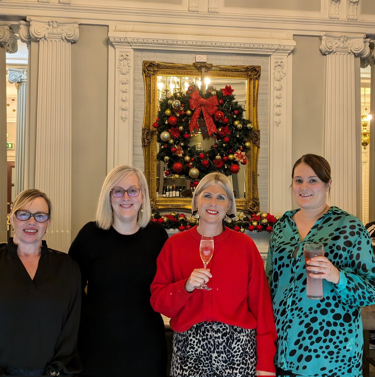 tlrobinson41's tweet image. Day one of the conference over! Time for a cocktail 🍸! #wearelearning #nursesoffduty @LeicshN @Aston2761  @Mark1Layton @UHLNicolaGrant