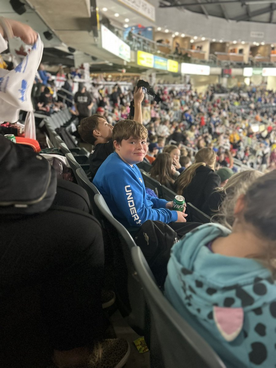 B. Carrigg 🇨🇦 tweet media