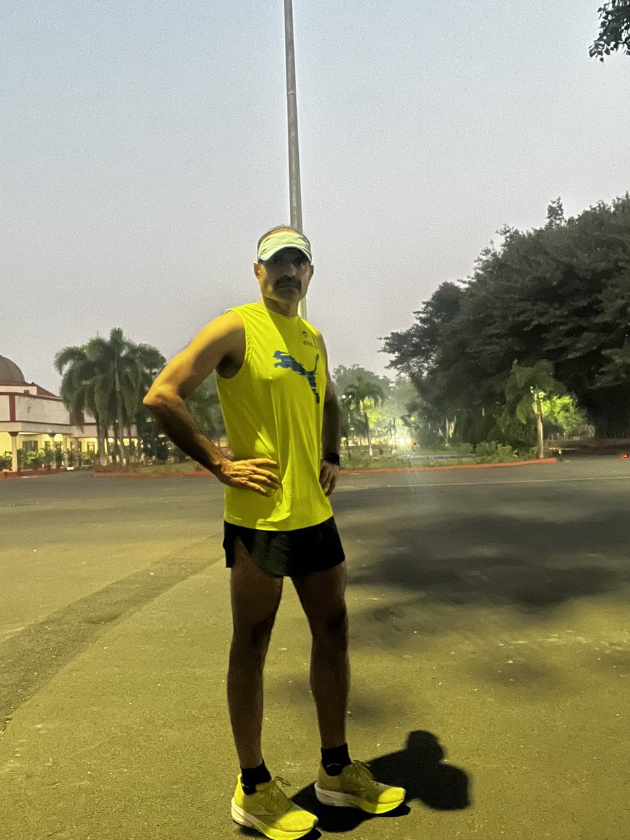 jmuthukrishnan's tweet photo. #ESICON2024
Speaking on Exercise, which continues to remain less glamorous, even as drugs and technologies continue to fail miserably in battling this epidemic. It’s time to give exercise its due place in our prescriptions.
@IndiaESI
#RunningmakesBetterDoctors
#WalktheTalk https://t.co/QXb2cAjQGm