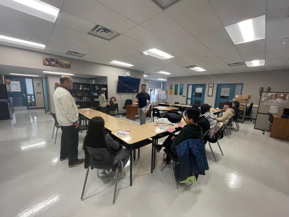 HCDSB WelcomeCentres tweet media