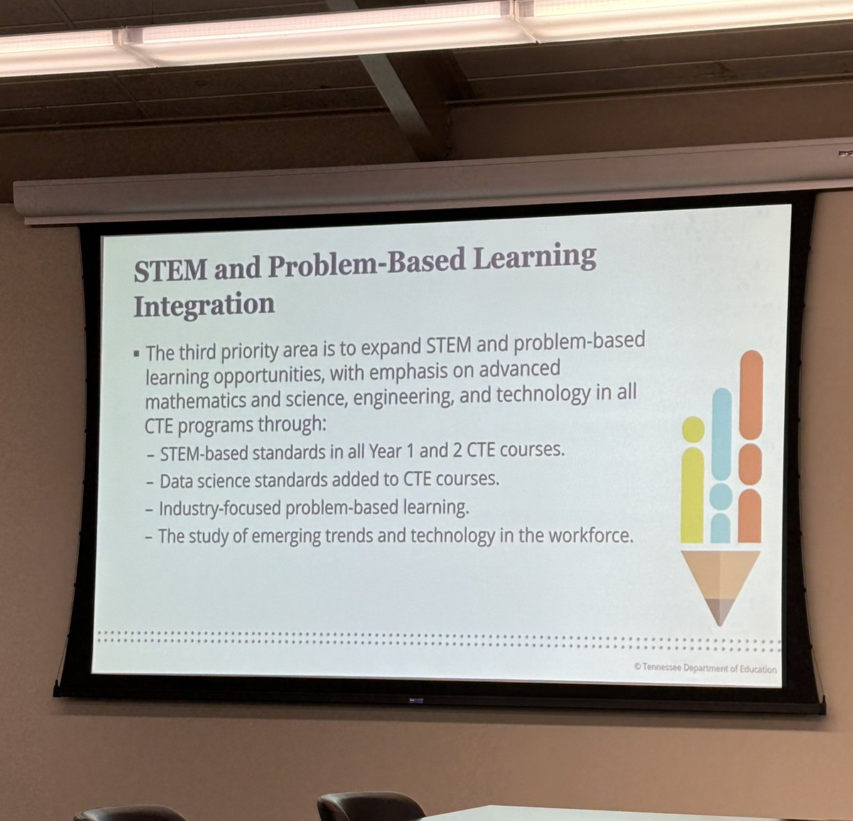 Carrie Ott tweet media