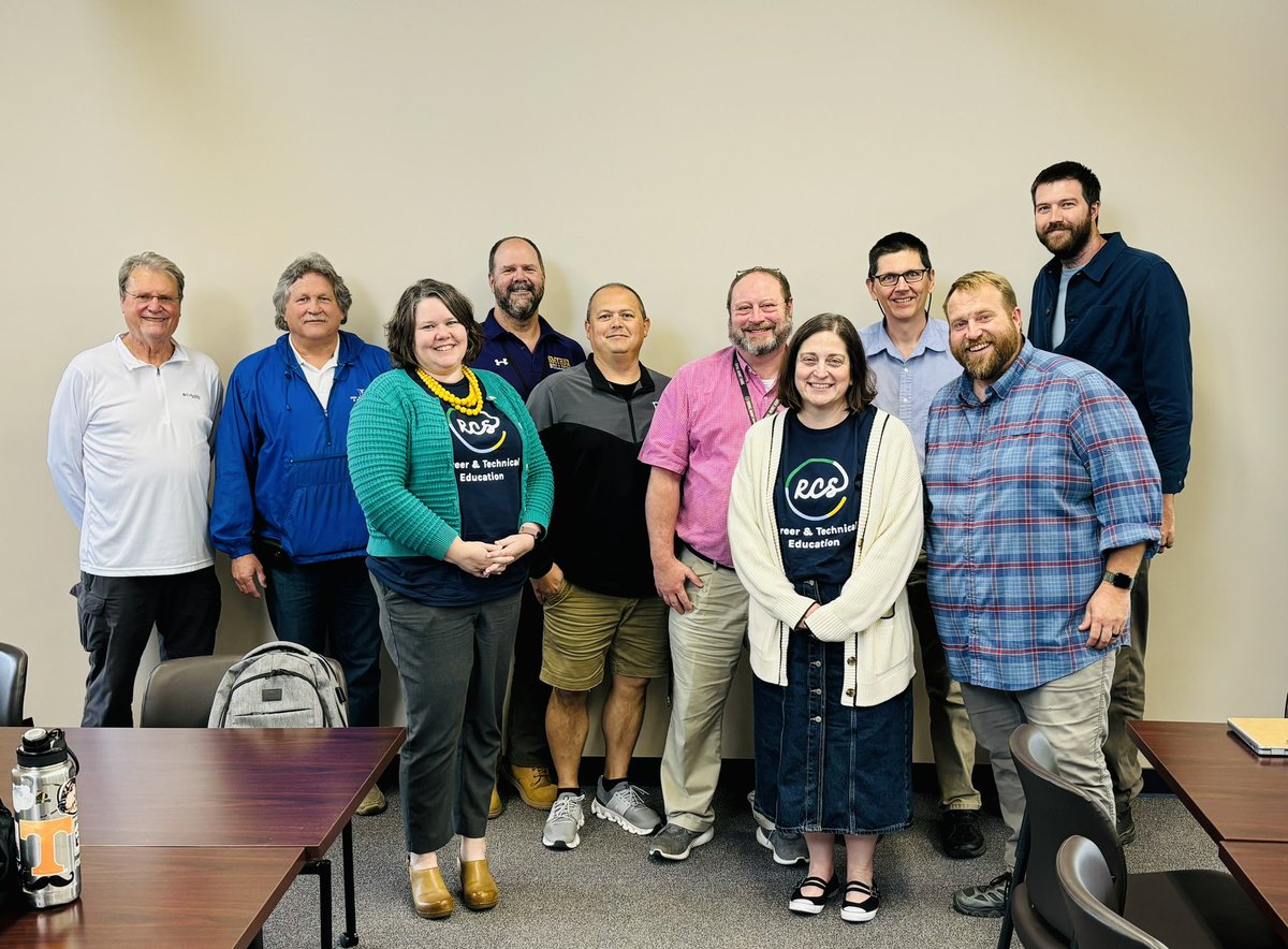 Carrie Ott tweet media