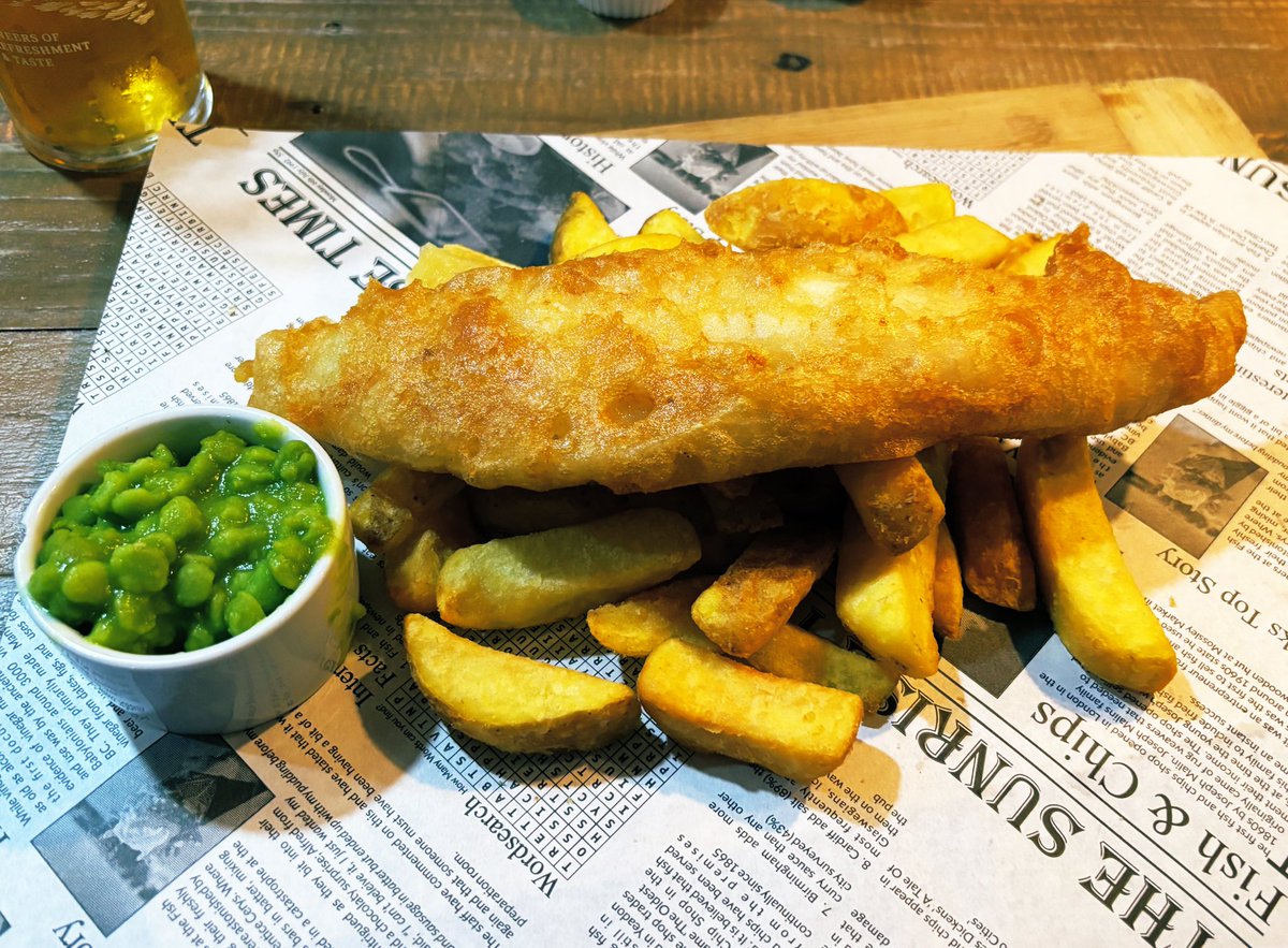 EnableBypass's tweet image. If you’re ever at Red Wharf Bay, stop off at The Old Boathouse for some grub and a drink! 👌