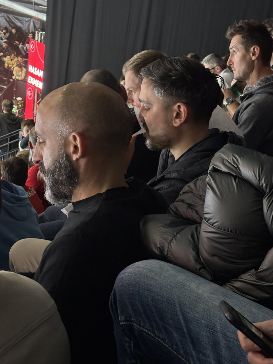 Zwei Legenden beim <a href="/DFB/">DFB (Verband)</a>-Futsal ... #fcn <a href="/1_fc_nuernberg/">1. FC Nürnberg</a> <a href="/javierpinola25/">Javier Pinola</a>