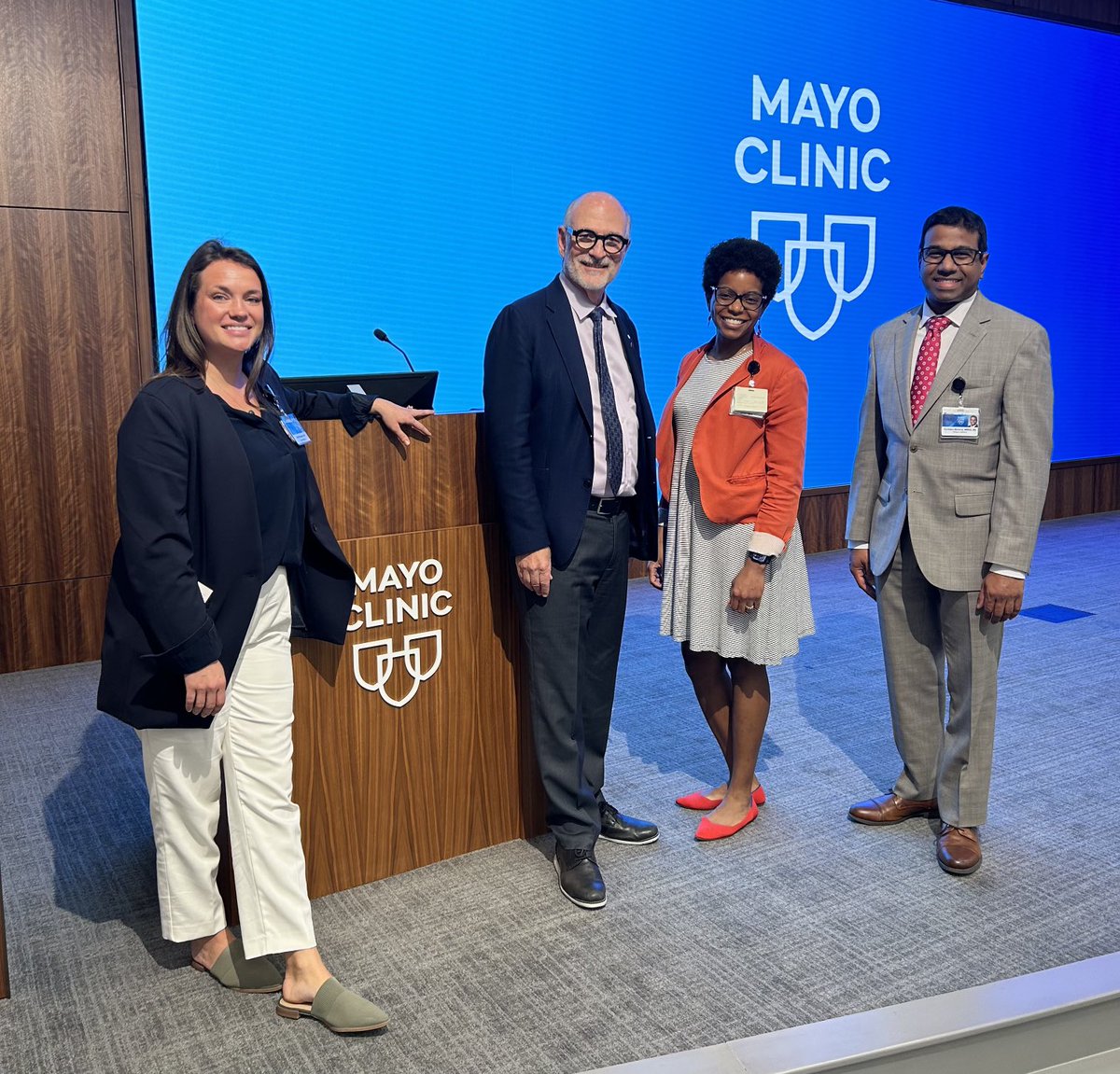 Harvey Max Chochinov (@hmchochinov) on Twitter photo Honoured to speak at Mayo Clinic in Jacksonville, Florida: here with Drs. Kilpatrick, Robinson, and Maharaj <a href="/VirtualHospice/">Canadian Virtual Hospice</a> <a href="/UM_RadyFHS/">U of M Rady Faculty</a> <a href="/CancerCareMB/">CancerCare Manitoba</a> <a href="/MayoClinic/">Mayo Clinic</a> <a href="/AAHPM/">AAHPM</a> <a href="/CanadianHPCAssn/">CHPCA</a> <a href="/whpca/">WHPCA</a> <a href="/EAPCvzw/">EAPC VZW</a> Honoured to speak at Mayo Clinic in Jacksonville, Florida: here with Drs. Kilpatrick, Robinson, and Maharaj <a href="/VirtualHospice/">Canadian Virtual Hospice</a> <a href="/UM_RadyFHS/">U of M Rady Faculty</a> <a href="/CancerCareMB/">CancerCare Manitoba</a> <a href="/MayoClinic/">Mayo Clinic</a> <a href="/AAHPM/">AAHPM</a> <a href="/CanadianHPCAssn/">CHPCA</a> <a href="/whpca/">WHPCA</a> <a href="/EAPCvzw/">EAPC VZW</a>