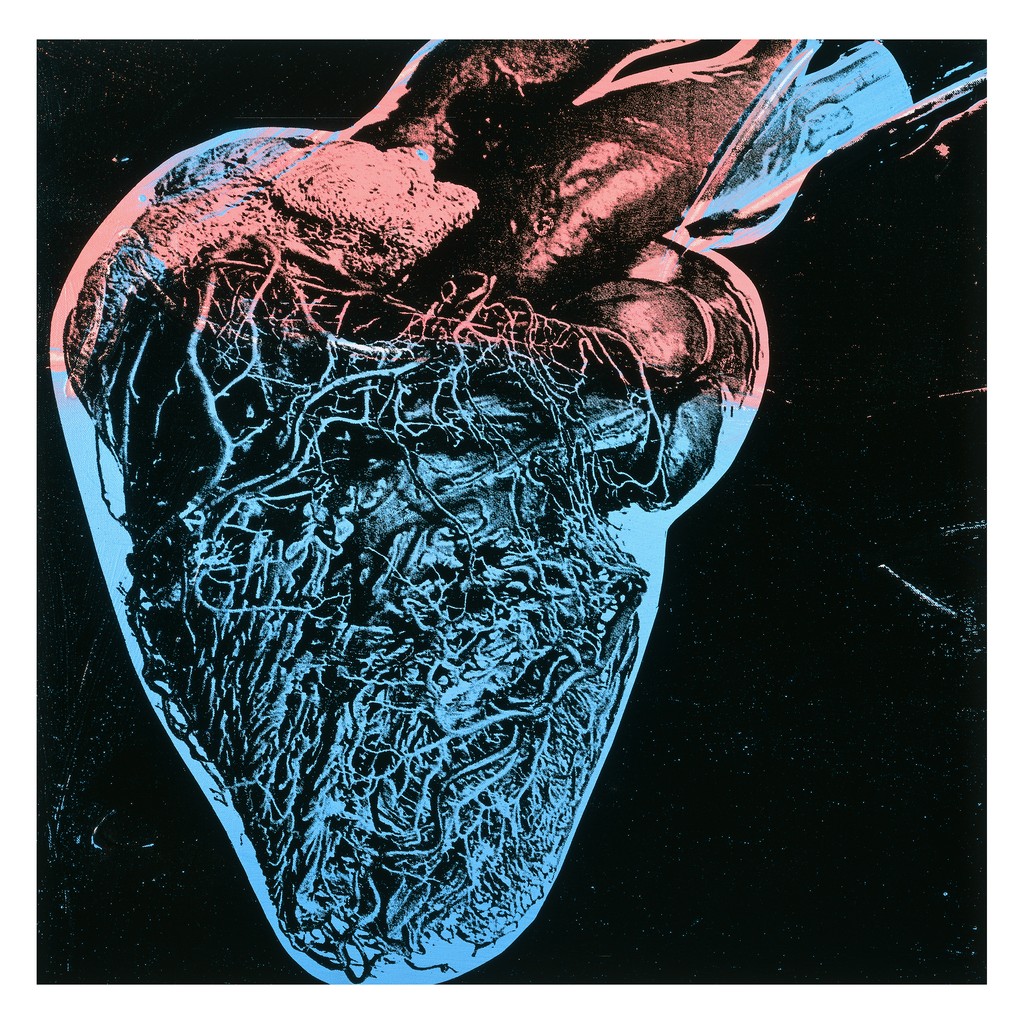 #WarholWednesday
Warhol's "Human Heart" series from 1979 consisted of twenty-one paintings; twenty small canvases and one nearly ten-meter-wide canvas consisting of 156 repeating images of a human heart. The lrgr canvas was a proposal for a medical buidling which was rejected.