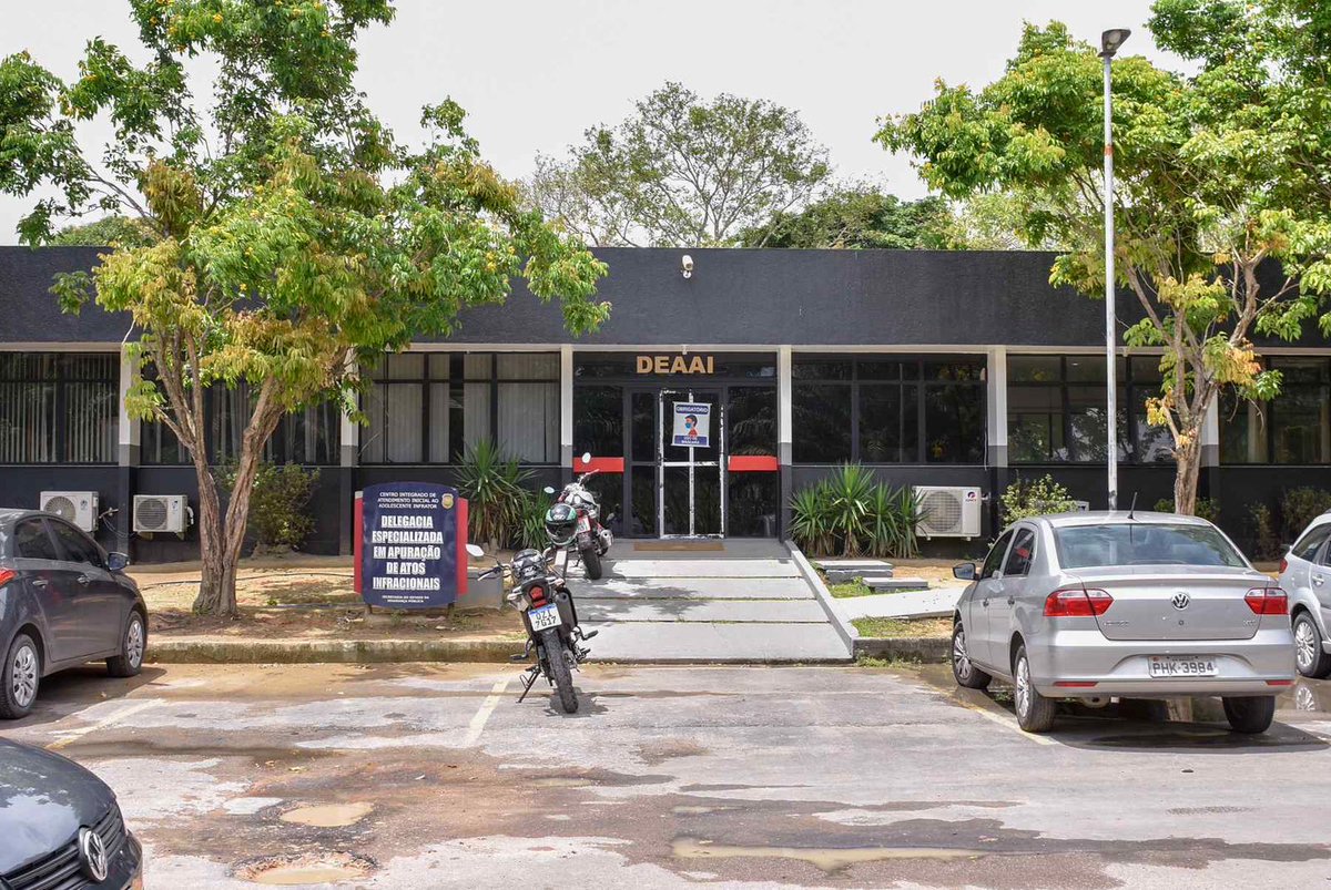 portalemtempo's tweet image. Adolescente é apreendido por estupro de vulnerável contra a irmã e sobrinha em Manaus
#adolescente #estuprodevulnerável #Irmã #sobrinha
emtempo.com.br/347618/policia…