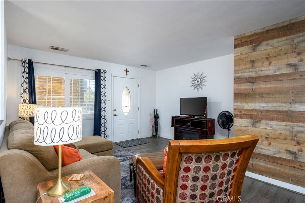 RayFernandezOC's tweet photo. Listing Address: 230 N Idaho ST, La Habra, CA 90631
Listing Price: $775,000
Schedule a showing and request more information here: https://t.co/sFHKjcxviq https://t.co/rtrrN6YO9a