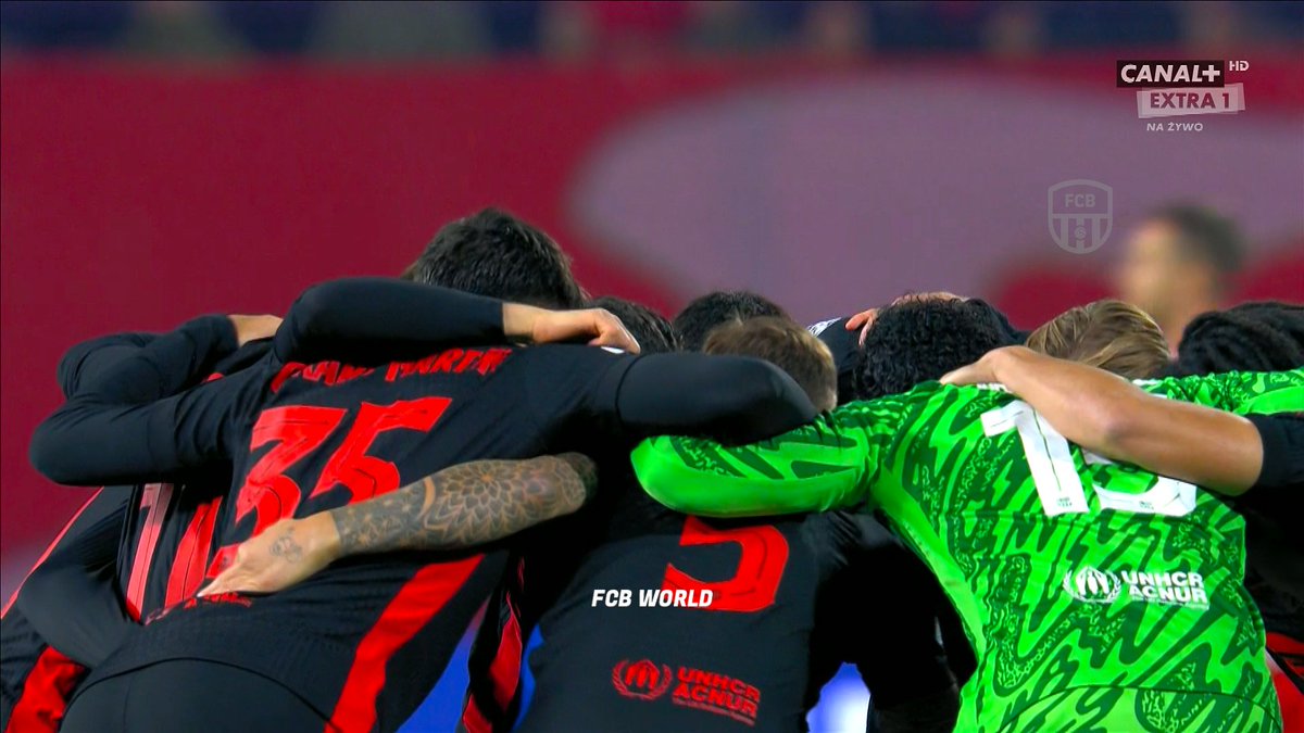 Forca_Fcb's tweet photo. فريق 😍 https://t.co/Q4HZQC8D7B