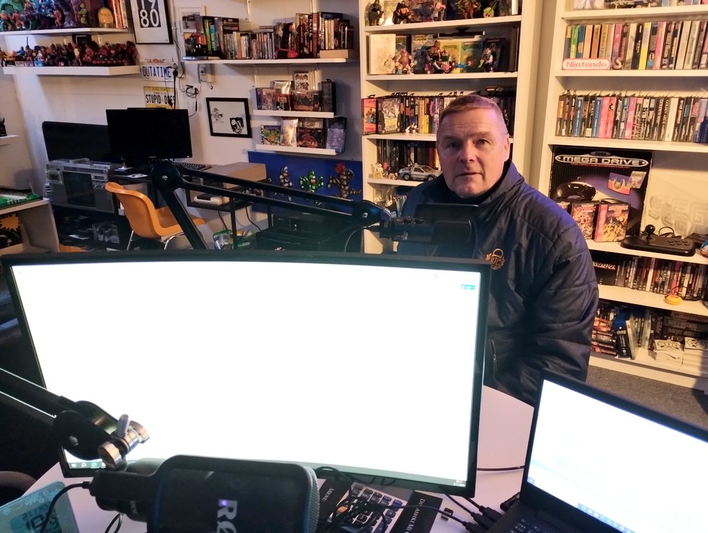 aijiensuo's tweet photo. Jakso 73: Lukko-legenda Jari Torkki ja FC KTP:n Veikkausliigaan nostanut raumalainen @NyholmJonas
Kaksi vierasta tässä spesiaalissa! Ei riitä merkit, katso alta kuvista aihepiirit ja aiheet 👇
https://t.co/RZxyuZS8Ka
#Lukko #PalloIirot #FCKTP https://t.co/ItLxNUJQgo