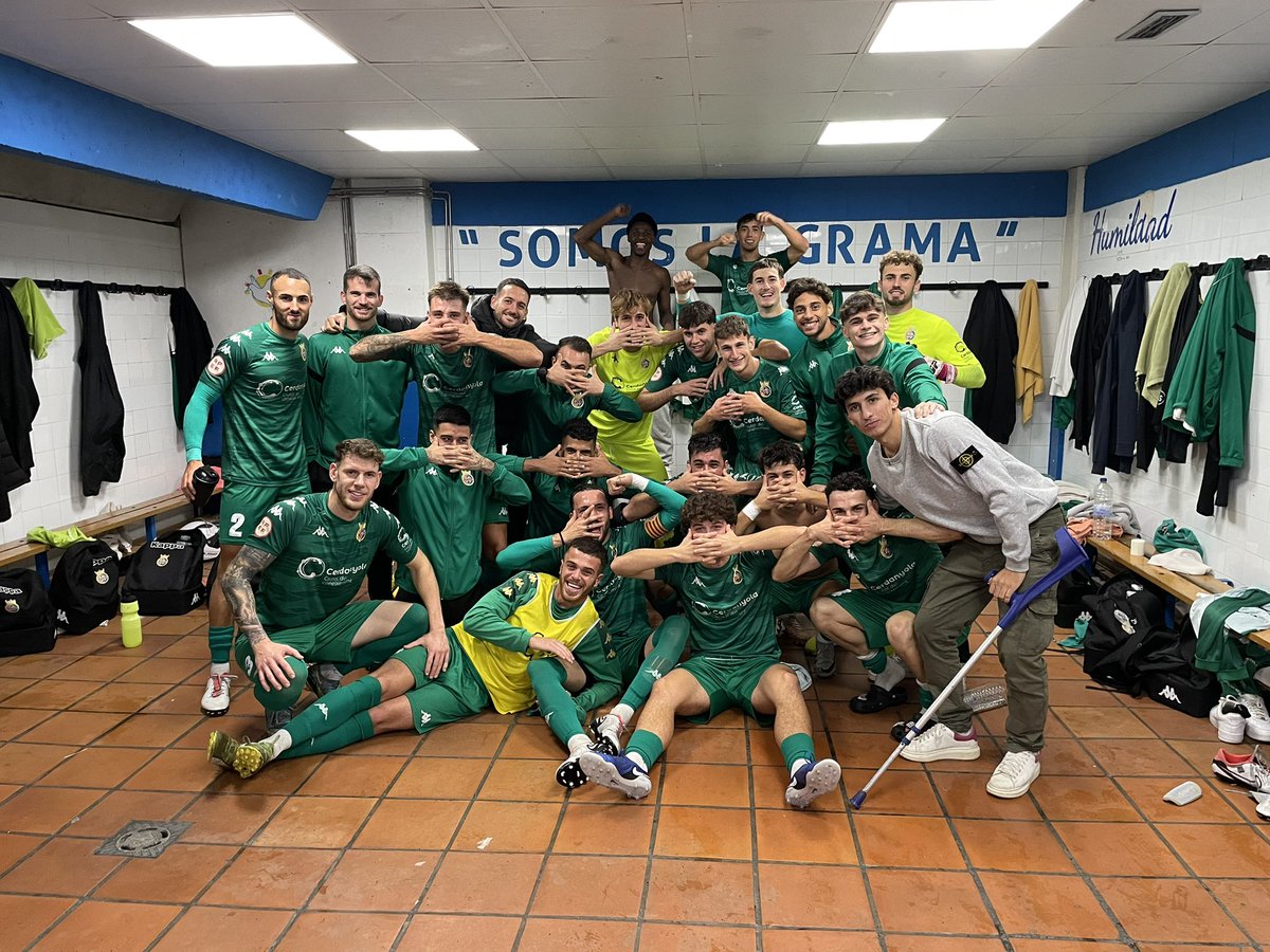 #CopaCat

💪🏻Primera victòria a la competició! 

⚽️Partit per emmarcar del Cerdanyola FC!!!! <a href="/FundacioGrama/">Fundació Esportiva Grama</a> 1-4 <a href="/CERDANYOLAFC/">CERDANYOLA VALLÈS FC 💚</a> 

🏆A esperar el proper rival!

#futcat