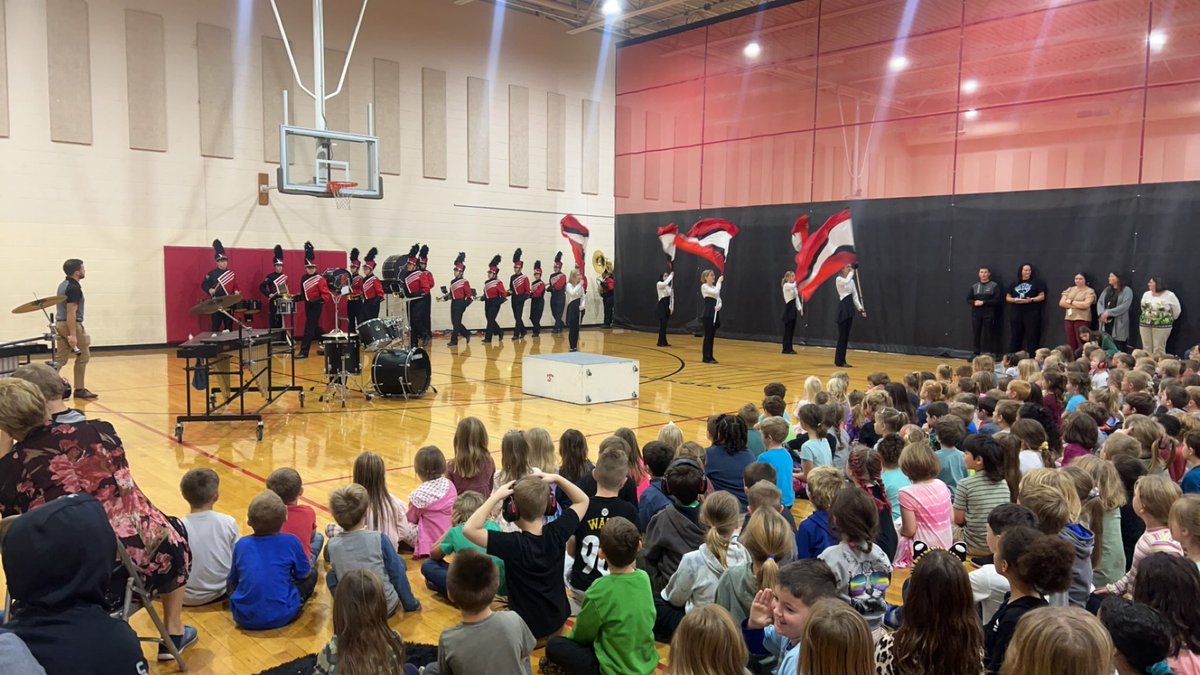 Kate Neigebauer CES tweet media