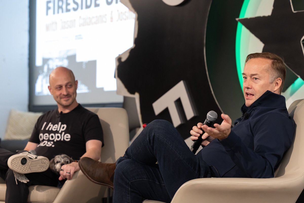Austinpreneur ⚙️ (@austinpreneur) on Twitter photo Silicon Valley’s top VCs are moving to Austin, and we’ve got the scoop! 🚀
This week catch a live fireside chat from <a href="/AustinTech/">Austin Tech Week</a> where <a href="/Jason/">@jason</a> and <a href="/JoshuaBaer/">Joshua Baer ⚙️</a> dive into why investors are choosing Austin and how it’s transforming the startup scene.
🎧 hubs.ly/Q02XbGDt0 Silicon Valley’s top VCs are moving to Austin, and we’ve got the scoop! 🚀
This week catch a live fireside chat from <a href="/AustinTech/">Austin Tech Week</a> where <a href="/Jason/">@jason</a> and <a href="/JoshuaBaer/">Joshua Baer ⚙️</a> dive into why investors are choosing Austin and how it’s transforming the startup scene.
🎧 hubs.ly/Q02XbGDt0