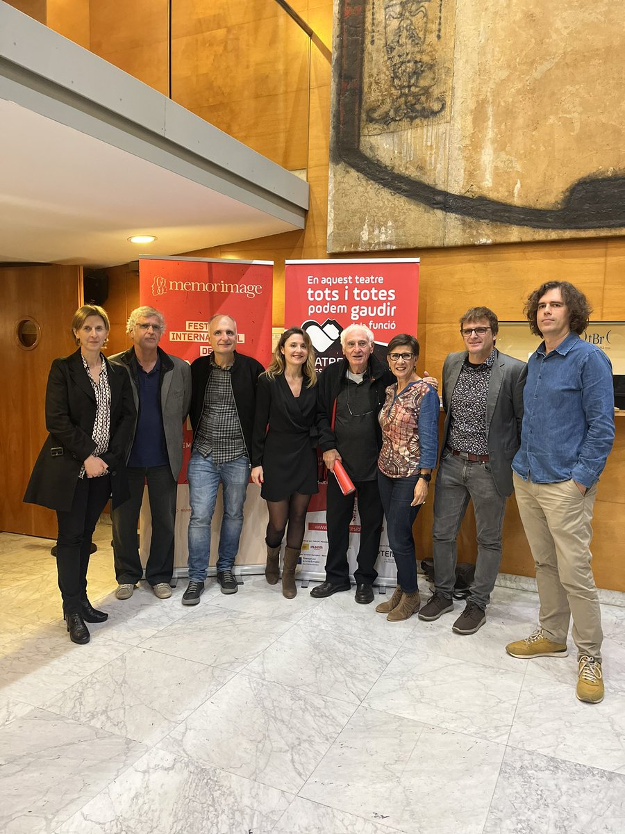senseficcio's tweet photo. Arrenca el @Memorimage amb “Anita, la miliciana tenia nom” una coproducció de @som3cat. Un treball de @filmsnomades que ens desvetlla qui era la miliciana d’una de les fotos més emblemàtiques de la guerra civil. 12 de novembre al @senseficcio. Gràcies @petrus_2gotes https://t.co/1T1Ox4oijU