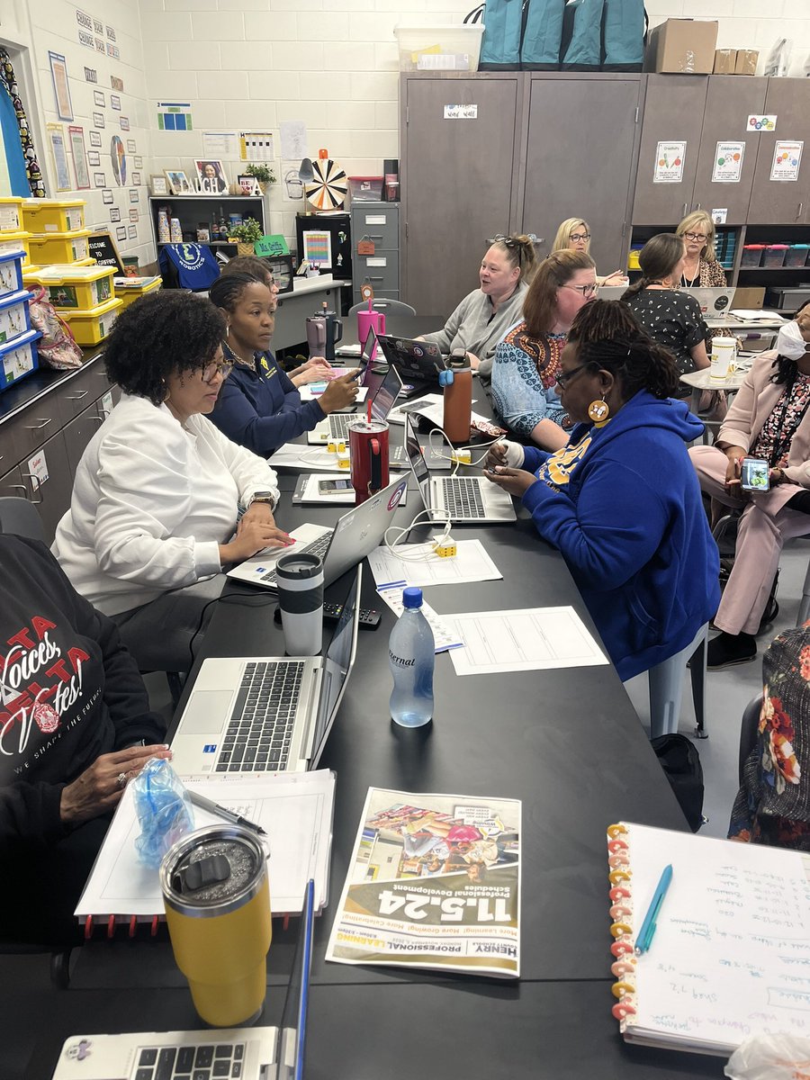 Ashley Moss tweet media