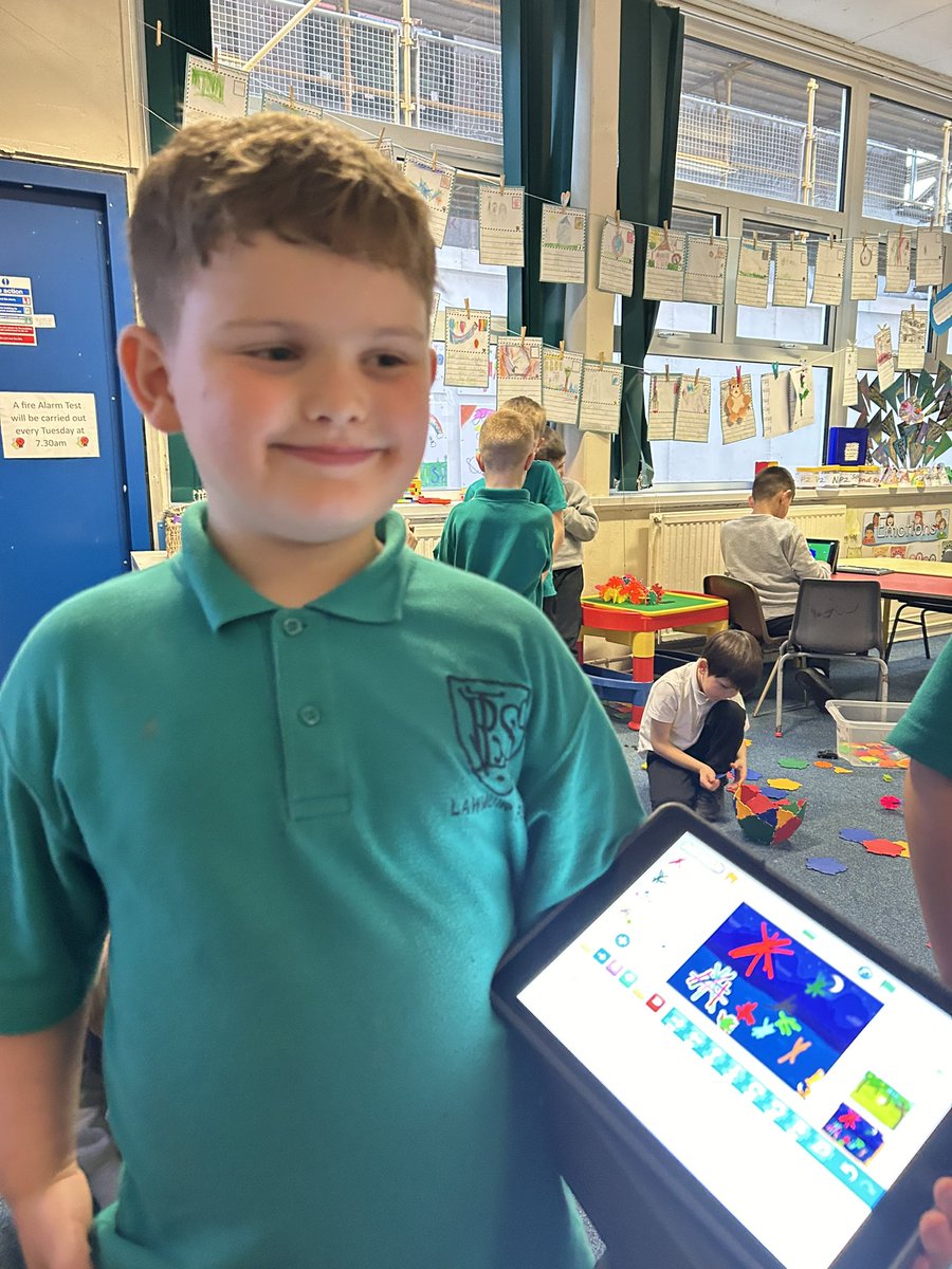 Miss Sutherland 🌟 tweet media