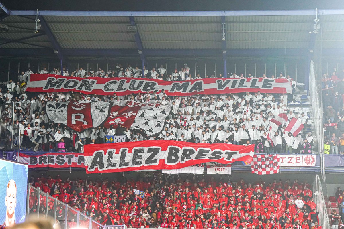 SB29's tweet image. ⌚ 6' | 𝐁𝐫𝐞𝐬𝐭 𝐄𝐮𝐫𝐨𝐩𝐞 𝐓𝐨𝐮𝐫  🇪🇺 🔴⚪

#ACSPSB29  0⃣-0⃣