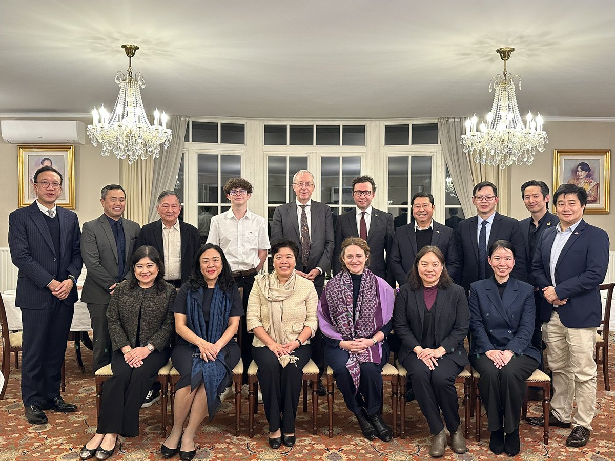 kpatara's tweet photo. 5/11/24 -  Team Thailand in Brussels held a farewell dinner for Ambassador Skander Nasra of Belgium and his family who will soon depart for Thailand. Looking forward to even more dynamic relations between Belgium and Thailand. https://t.co/alpgG5HvQs