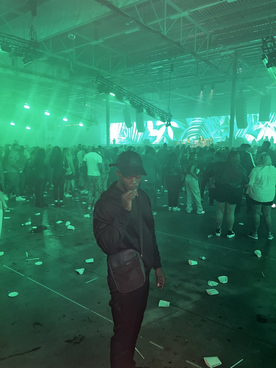 Drum shed on home turf is troublesome I can’t lie lol #outside