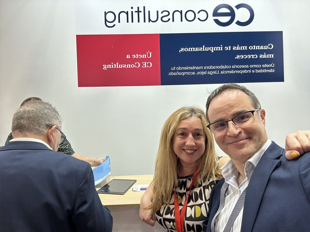 cdiazgutierrez's tweet photo. Representando a CE en #accountexespaña https://t.co/WeubeVMhRq
