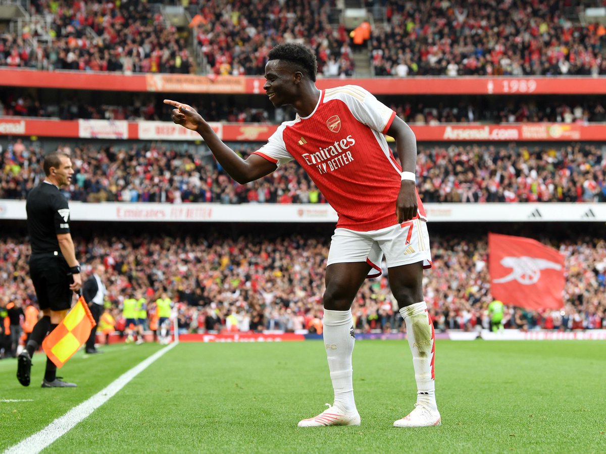 Lateriser12 tweet media