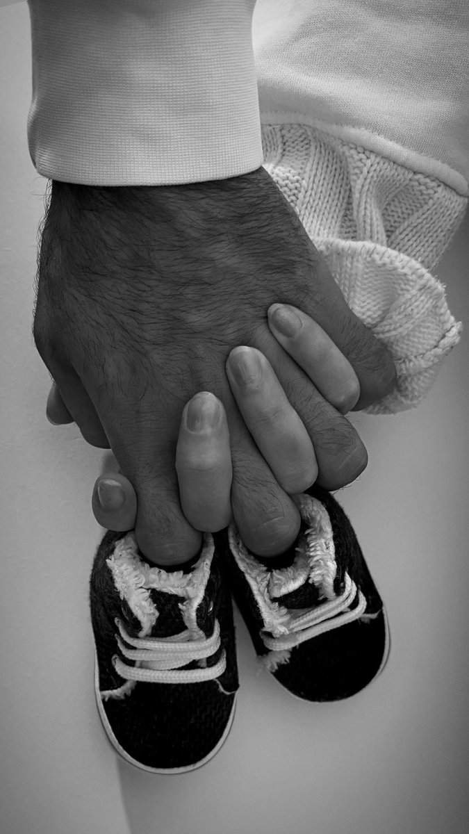 •Dünyanın en güzel bekleyişi🖤