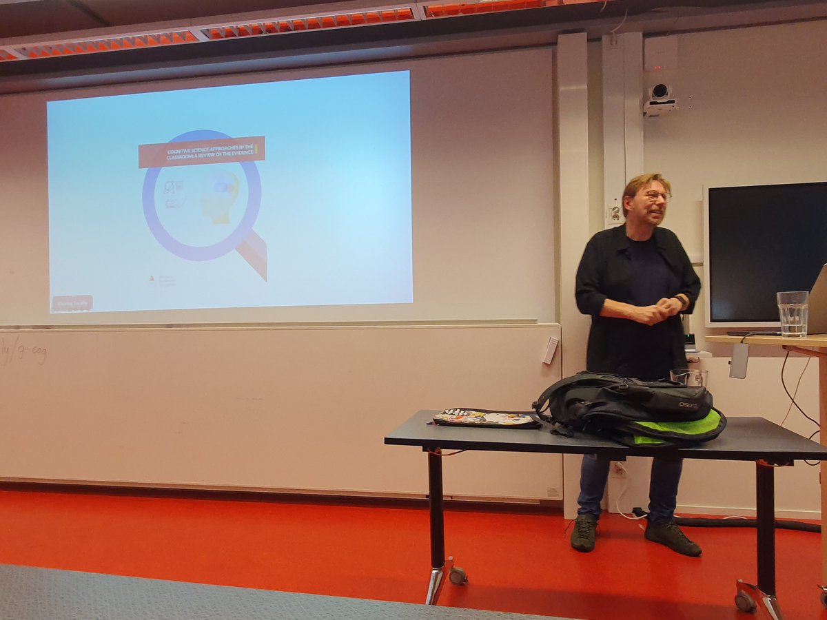 pierregander's tweet photo. Full house when Jonas Linderoth talked about The Science of Learning at today's G-Cog seminar at @goteborgsuni . #cognitivescience #cognition https://t.co/Bqo3PvvWgl https://t.co/i8XKRd9F1q