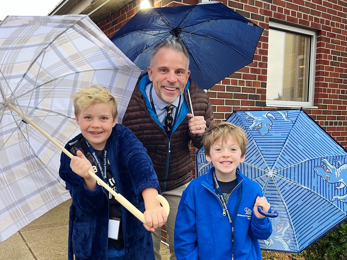 ElmwoodFranklin's tweet image. Today, Elmwood Franklin had not one, but two Heads for the Day—4th grader Madoc &amp;amp; 1st grader Zac! They set the dress code, chose lunch, greeted students, gave announcements, delivered birthday cards, and wrote a letter to the EFS community! #thinkingbeyond #elmwoodfranklin
