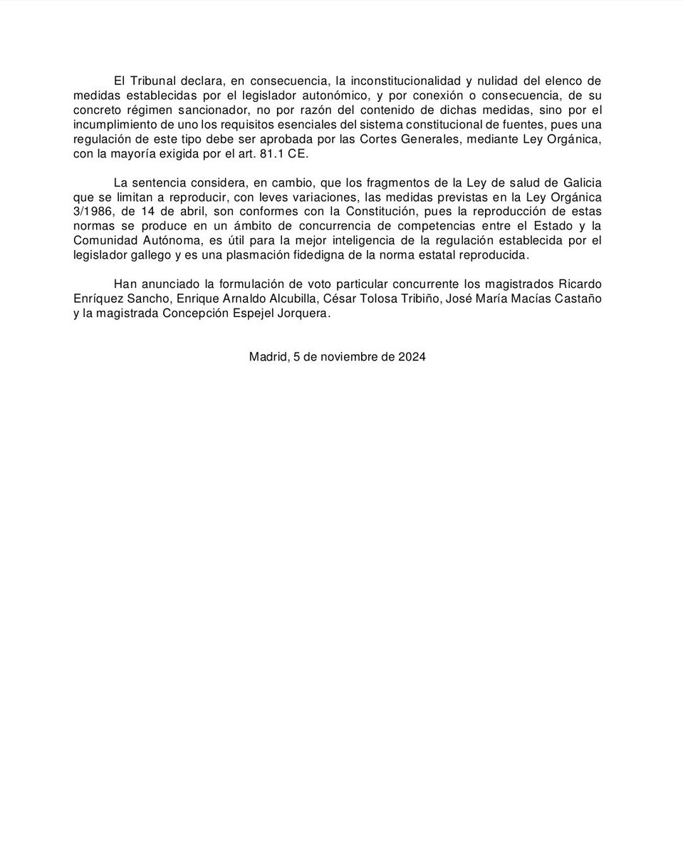 crismartinj's tweet photo. A partir de hoy el Tribunal Constitucional avala los encierros climáticos. ¡Feliz Agenda 2030! https://t.co/ryuimOLyNA