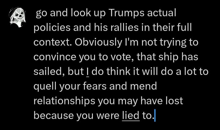 ReviewStuffz's tweet image. 