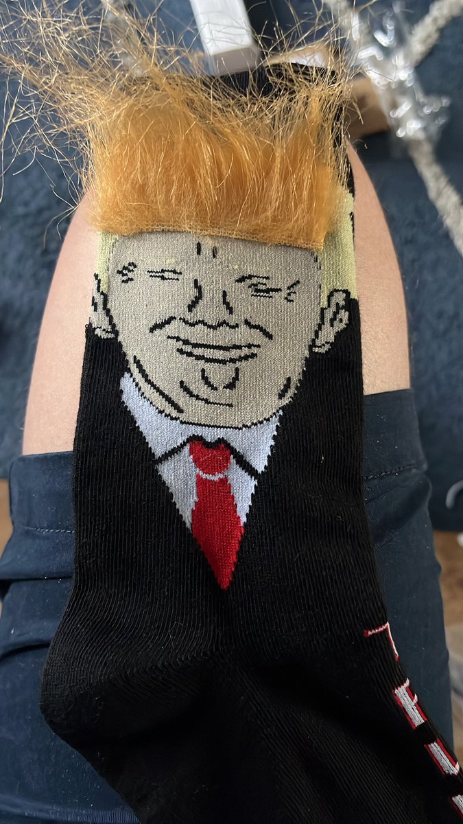hammer861348's tweet photo. @TheMandyGall The day the main socks came out. https://t.co/hEJJq30Tsv