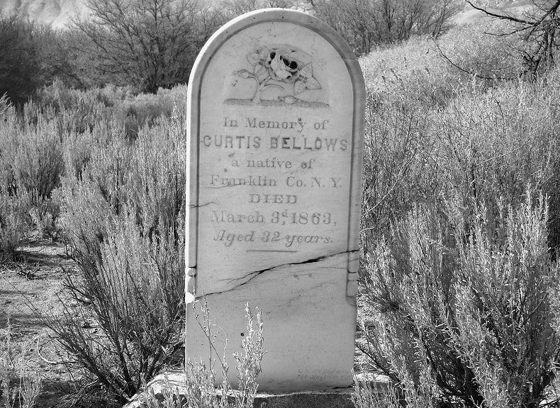 Genealogy Tips: Lessons Learned from Writing a Cemetery  bit.ly/3lhlIOg #genealogy #familyhistory #ancestry #genealogytips #cemetery
Photo: tombstone for Curtis Bellows. Credit: Gena Philibert-Ortega, from her book “Cemeteries of the Eastern Sierra.”