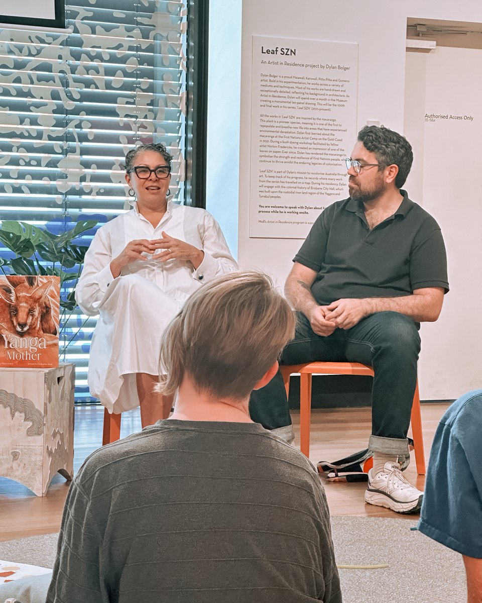 MuseumofBris tweet media