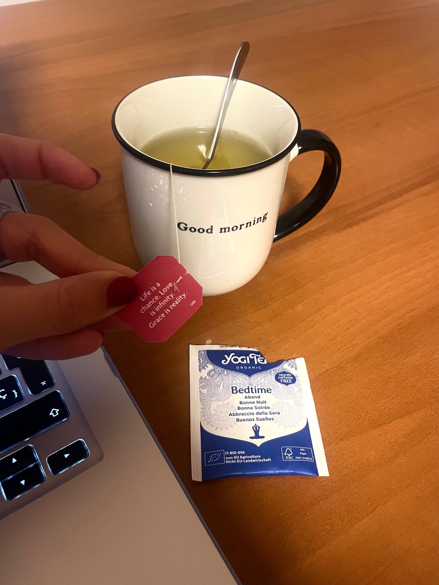 Celiaeiep's tweet photo. Good night! Love is a chance. Love is infinity. Grace is reality. #tediouswednesday #theend #yogitea @yogiteaeurope #always #iamyogi 💤 🫖 🧘🏻‍♀️👩🏻‍💻 https://t.co/sltKCVkf1A