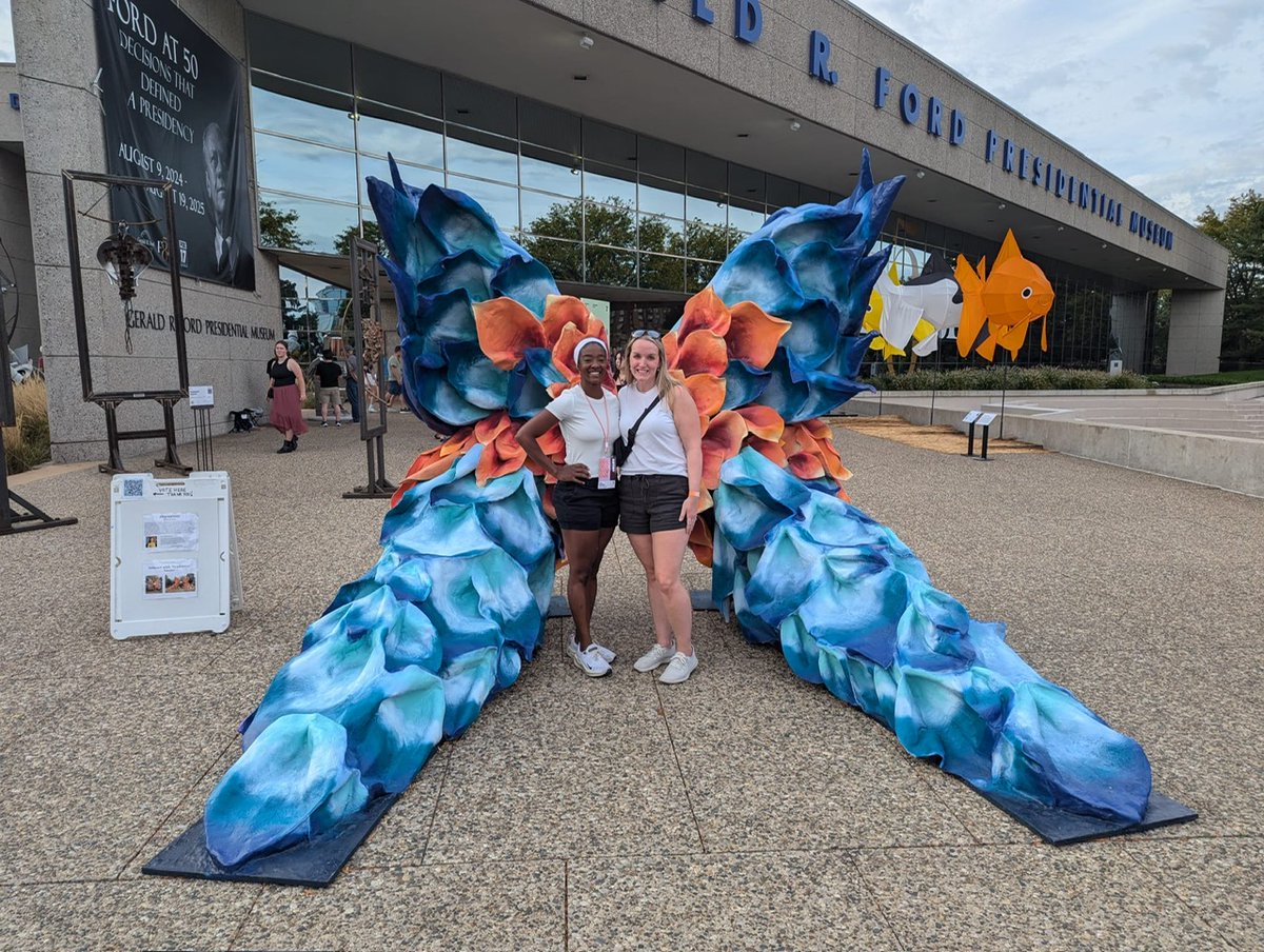 MrsReesbeckArt's tweet image. Throwback to ArtPrize in Grand Rapids! Loved exploring so much creativity across the city—can’t wait to share these inspiring artworks with my students! Here are my two favs: &quot;Symbiosis&quot; by Joy Bradley and &quot;City of Peace&quot; by Joao Paulo Goncalves.🎨📷 #ArtEducator #ArtPrize