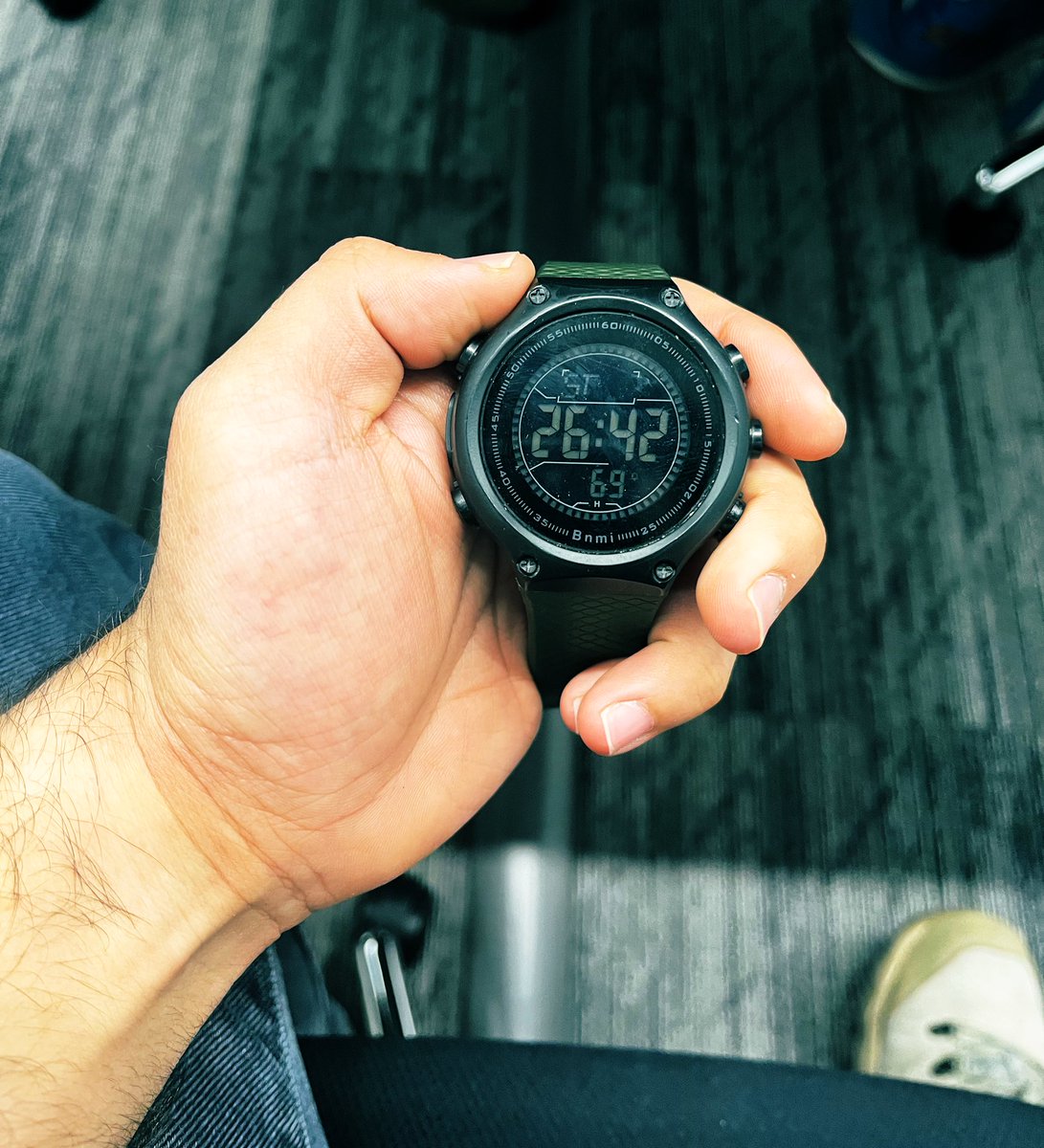 r_m0hammadpour's tweet image. تنها شکلی که می‌تونم به همه کارام برسم: