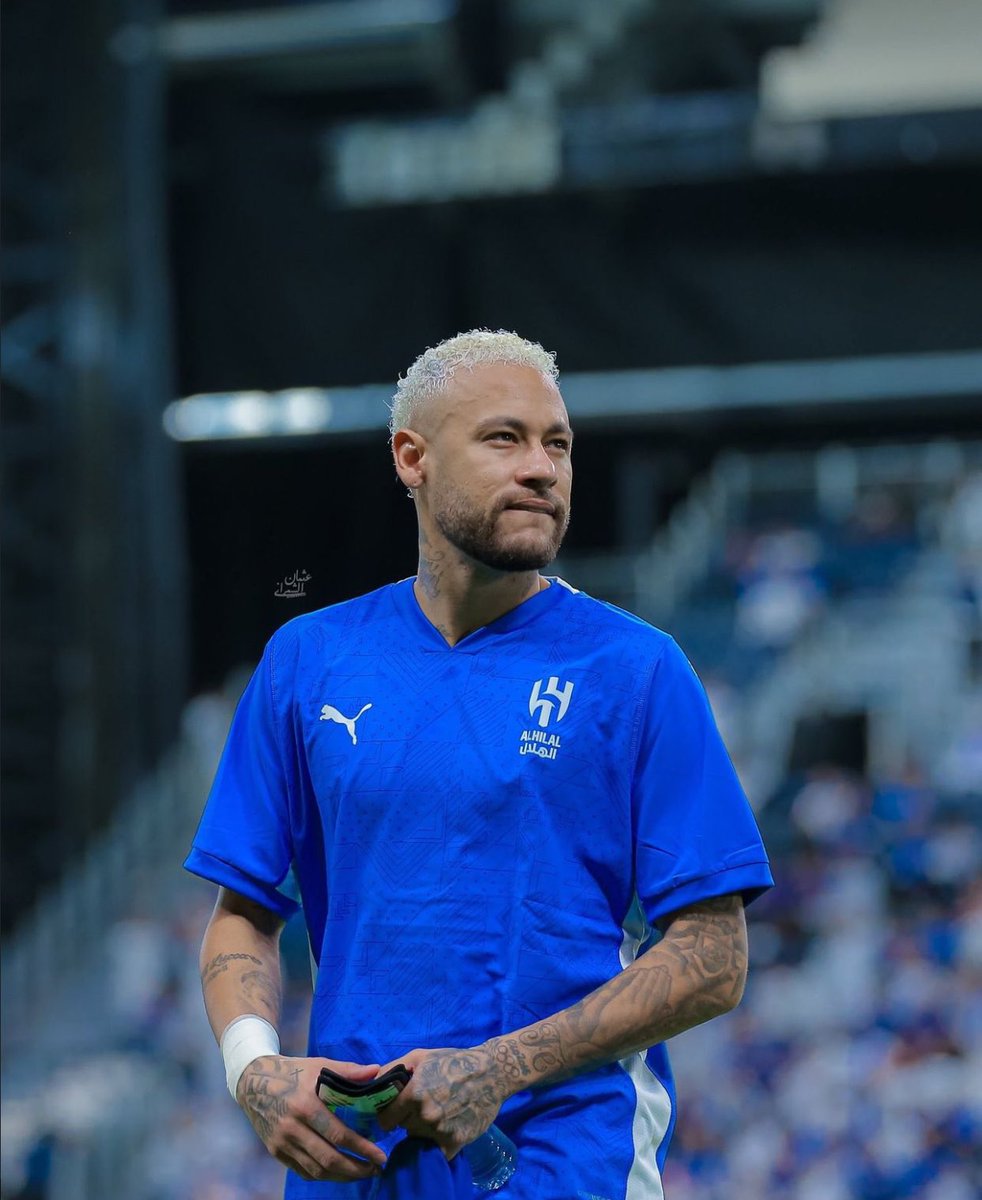 Estagiário do Ney tweet media